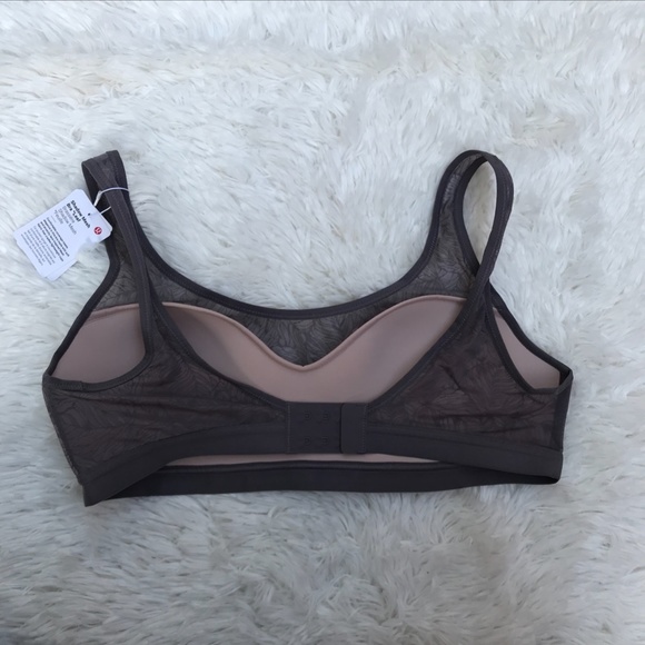NWT Lululemon Shadow Mesh Bra Leaf - Picture 3 of 8